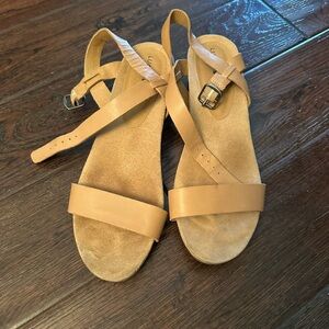 Lucky brand low heels